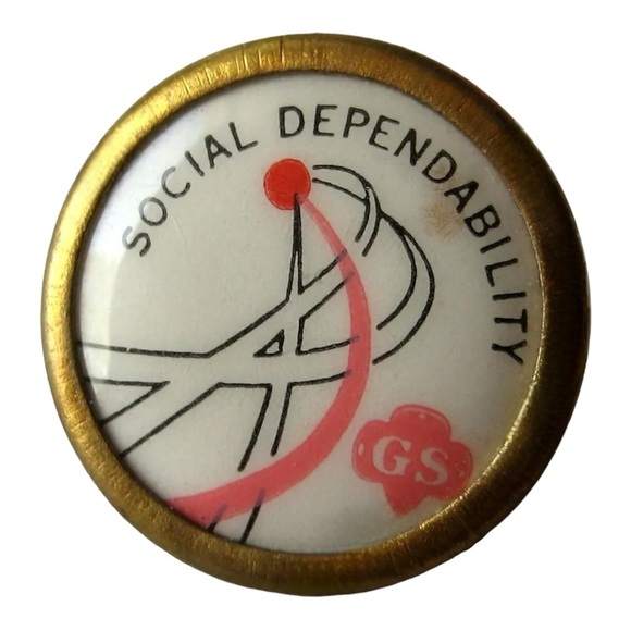 Social Dependability Girl Scouts Pin - Picture 5 of 6
